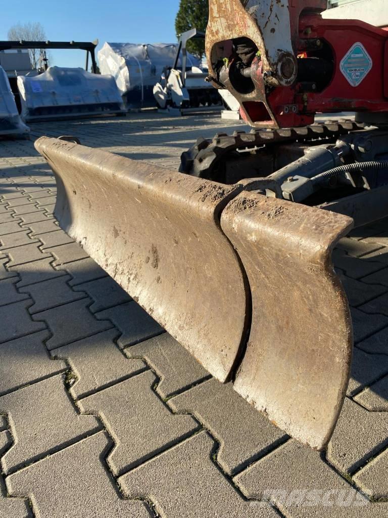 Takeuchi TB216 V4 Mini bageri <7t