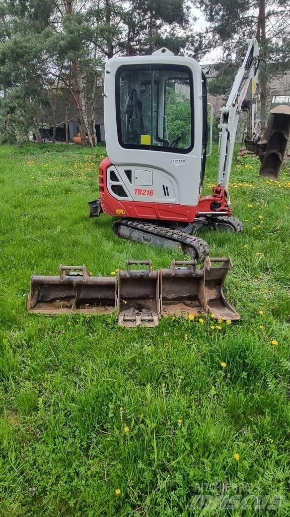 Takeuchi TB216 V4 Mini bageri <7t