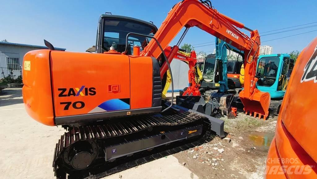 Hitachi ZX 70 Mini bageri <7t