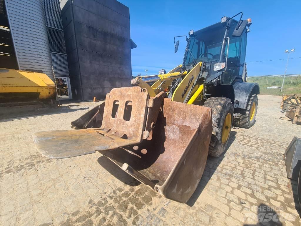 Komatsu WA 100 M Utovarivači na kotačima
