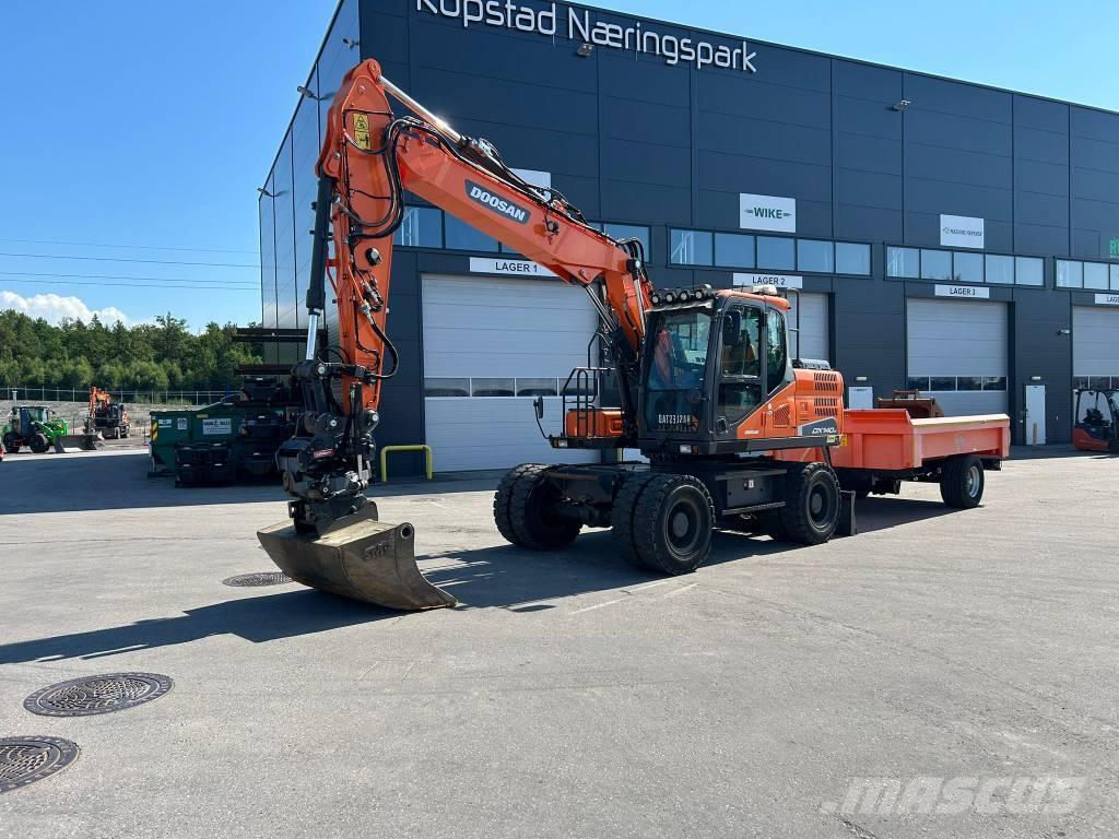 Doosan DX 140 W-5 Bageri na kotačima
