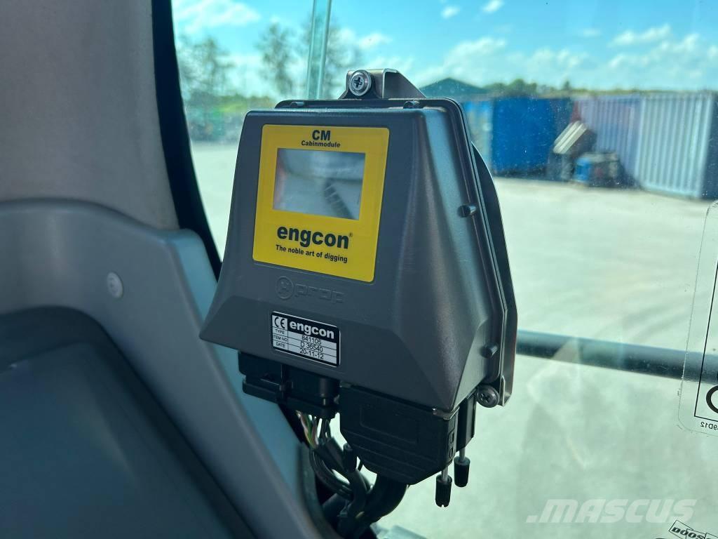 Doosan DX 140 W-5 Bageri na kotačima