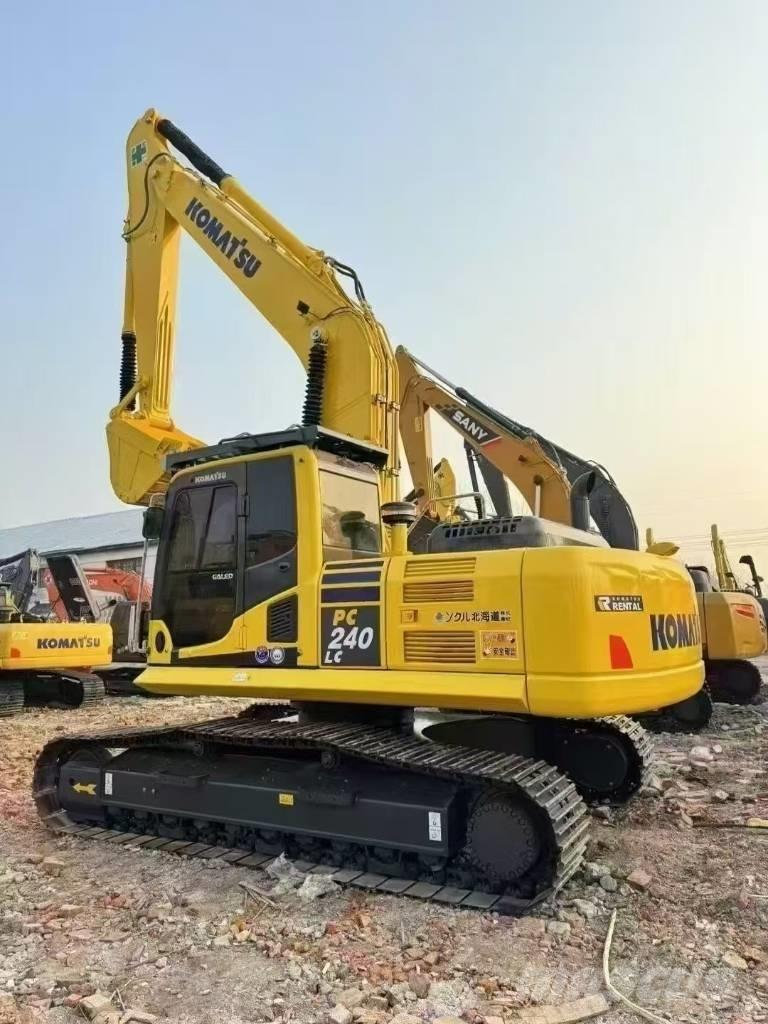 Komatsu PC 240 Bageri gusjeničari