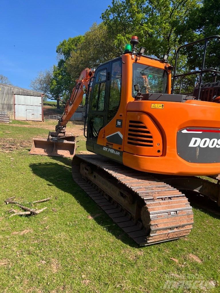 Doosan DX 140 LCR-7 Bageri gusjeničari