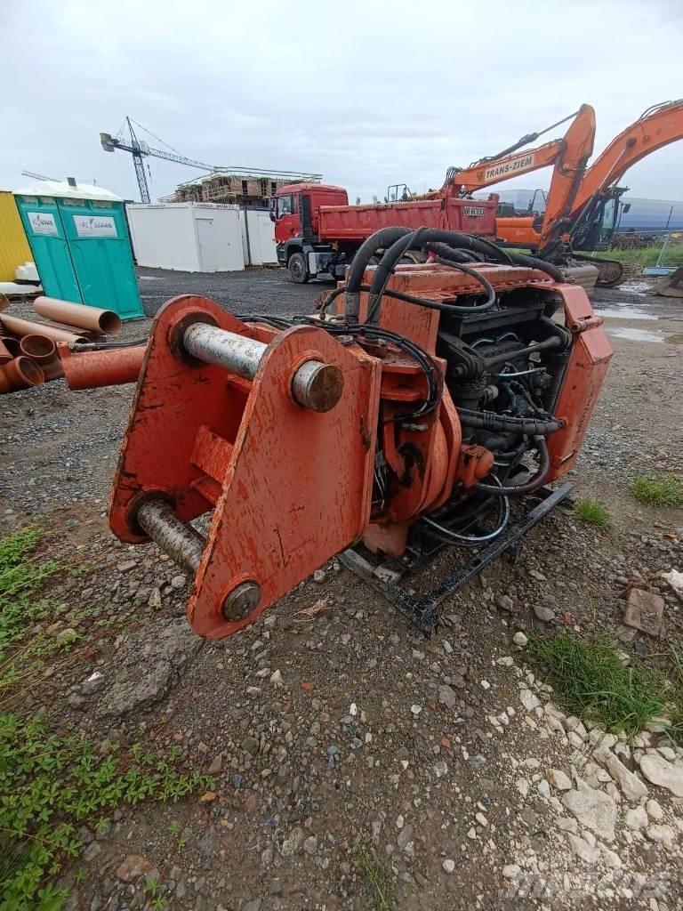 Doosan DX 340 LC-5 Bageri gusjeničari