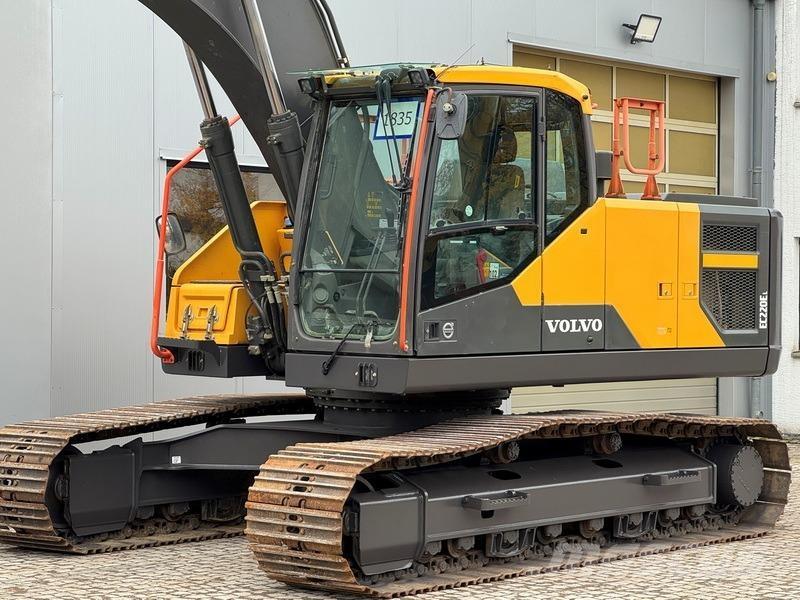 Volvo EC 220 EL Bageri gusjeničari