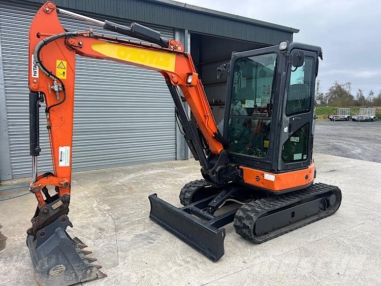 Hitachi ZX33U-5CLR Mini bageri <7t
