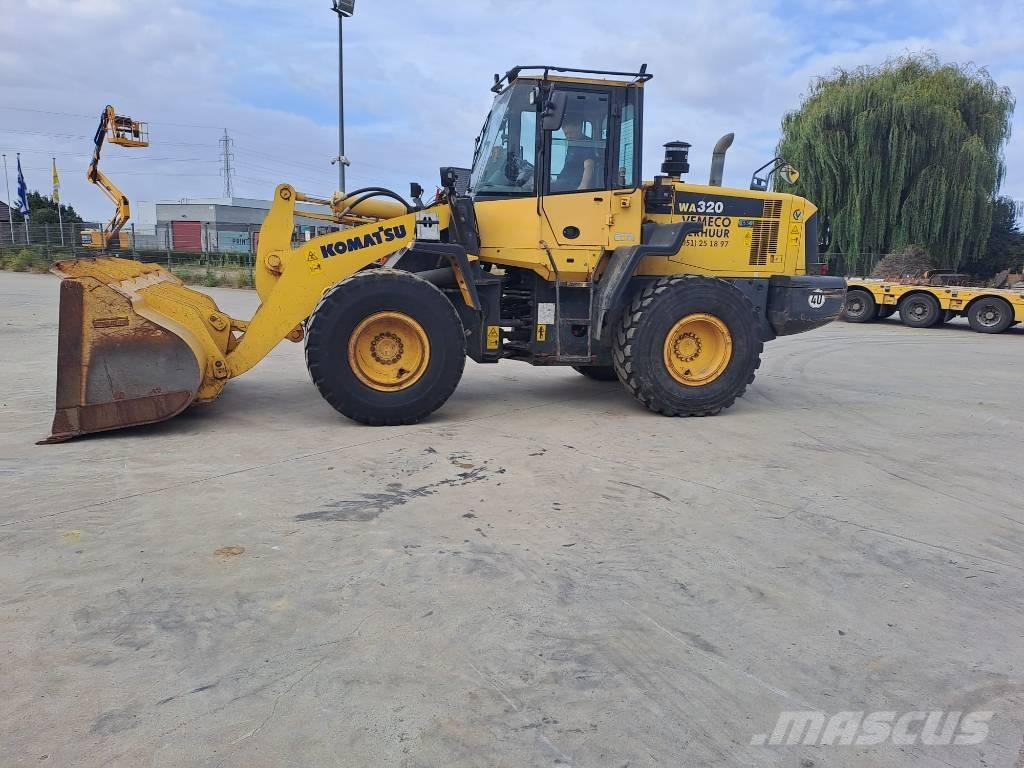 Komatsu WA 320-6 Utovarivači na kotačima