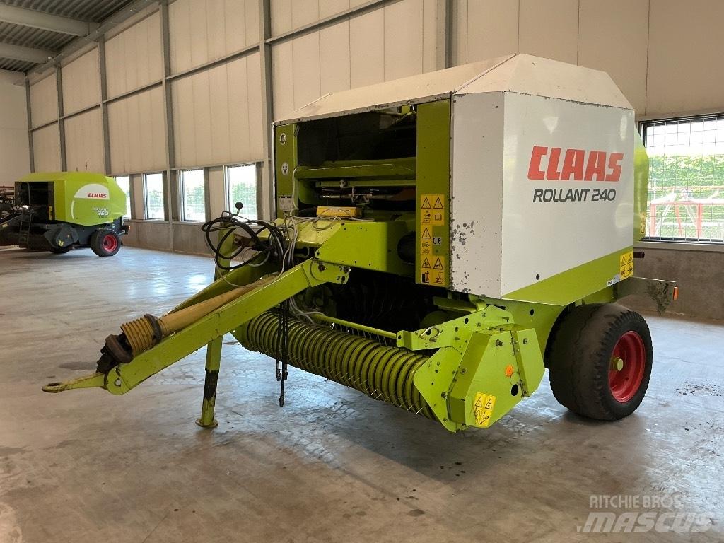 CLAAS Rollant 240 Rolo balirke