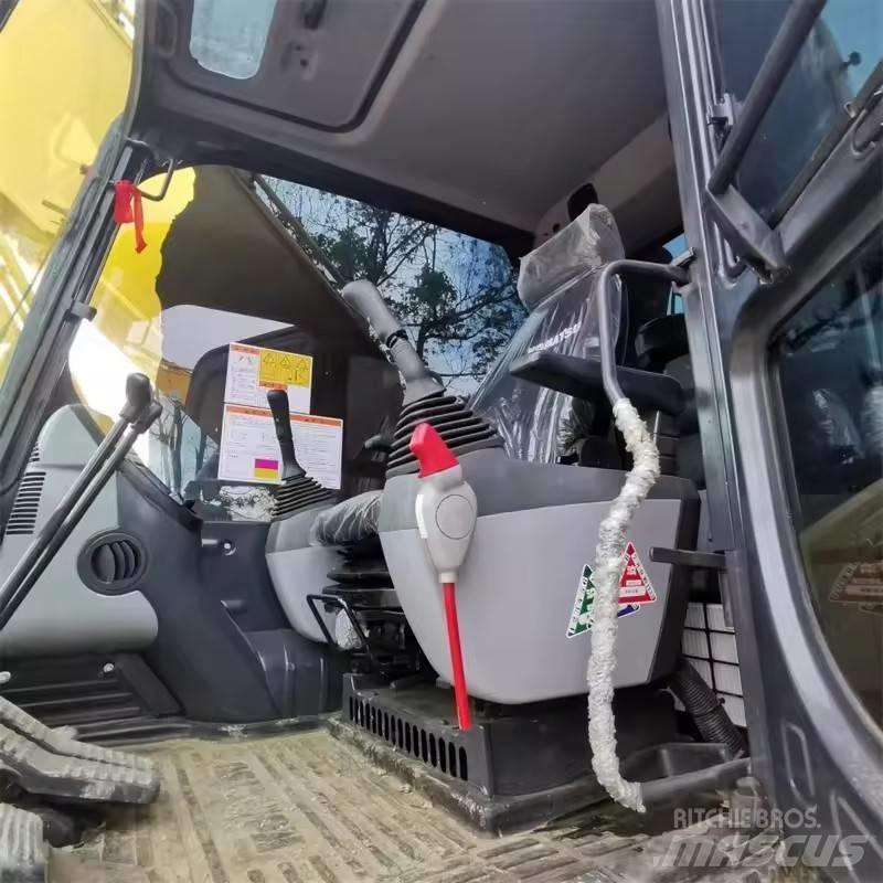 Komatsu PC270 Bageri gusjeničari