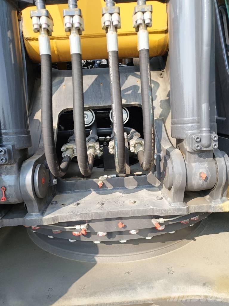 XCMG XE205GH Bageri gusjeničari