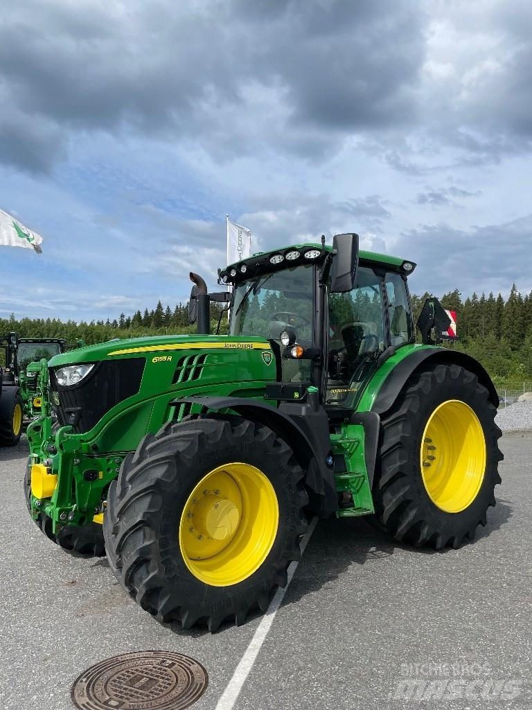 John Deere 6155R Traktori