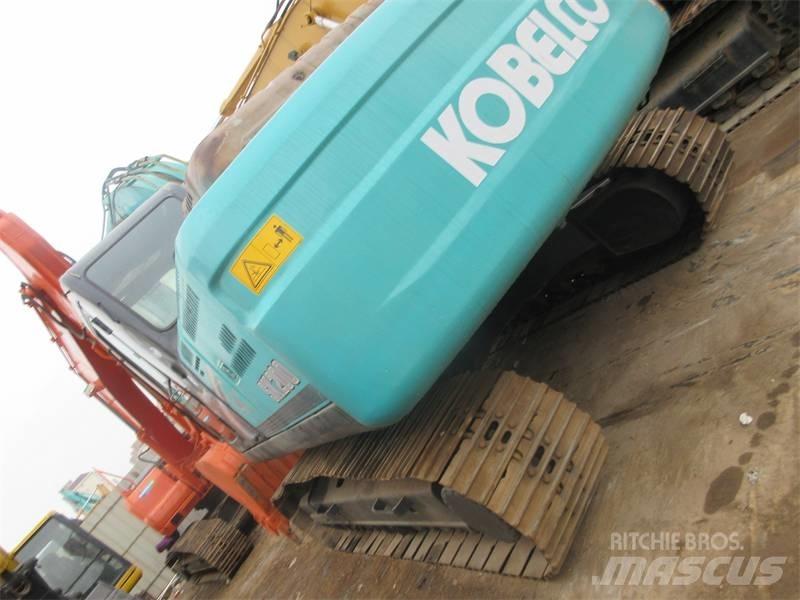 Kobelco SK200-8 Bageri gusjeničari
