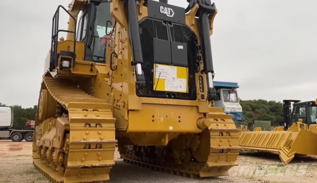 CAT D 10 Buldožeri gusjeničari