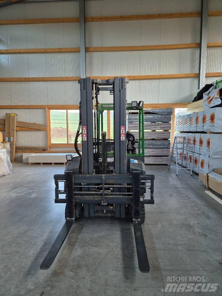 Combilift CBE 2500 Električni viličari