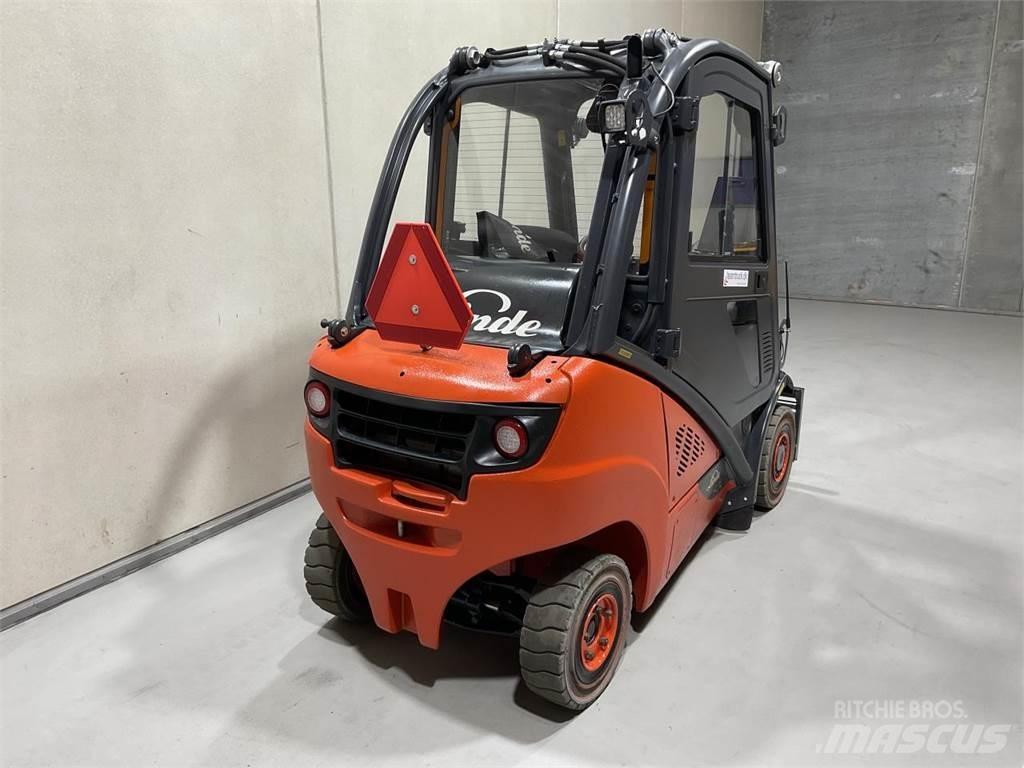 Linde H25T-02 Plinski viličari