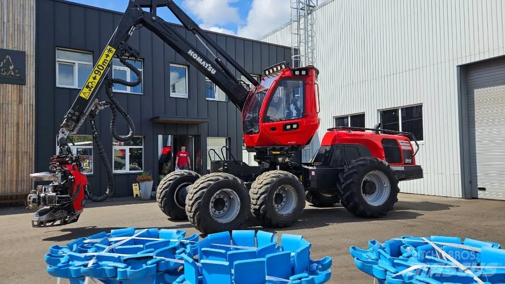 Komatsu 911 Harversteri
