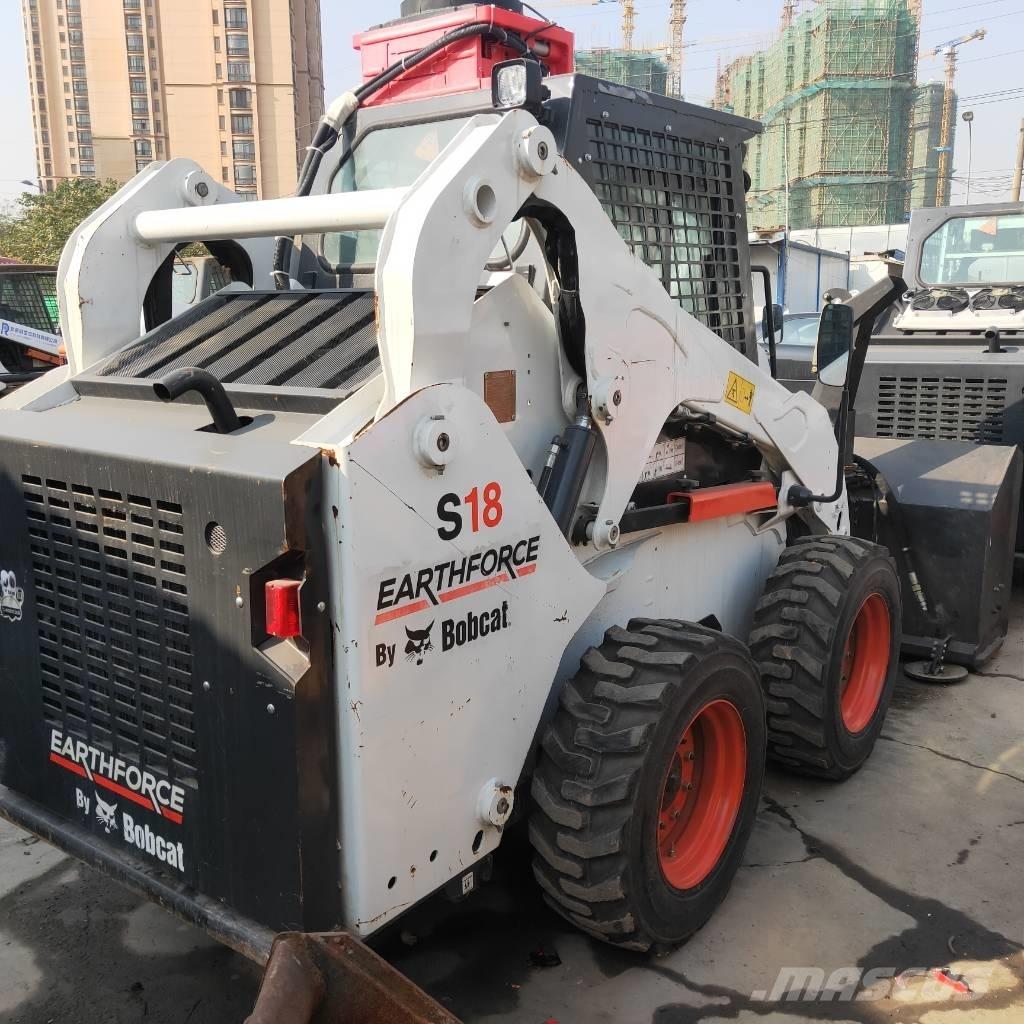 Bobcat S18 Skid steer mini utovarivači