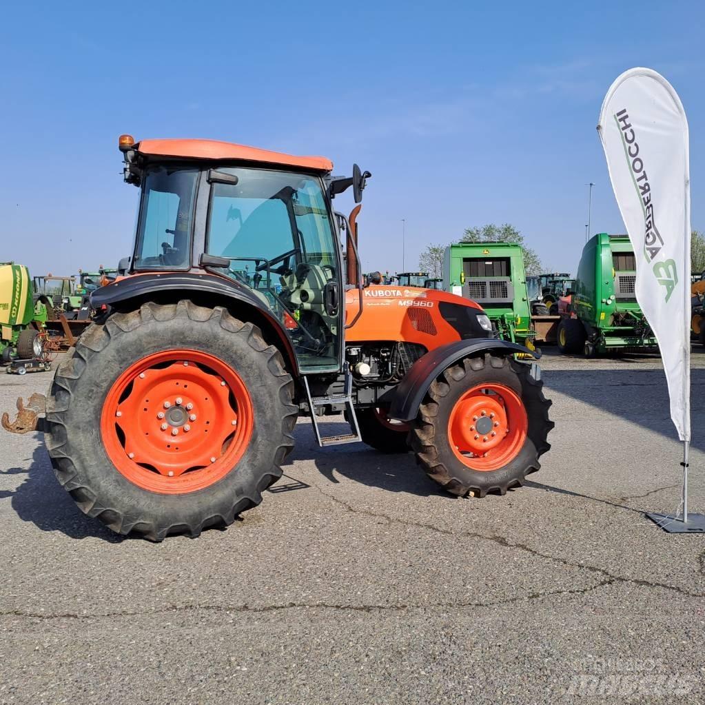 Kubota M 9960 HD Traktori