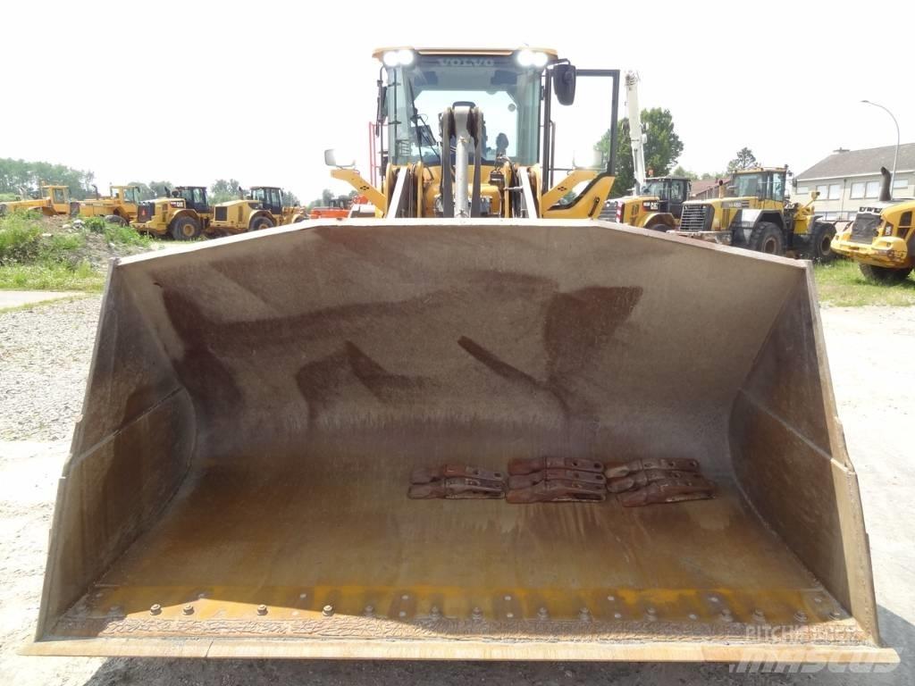 Volvo L 120 H Utovarivači na kotačima
