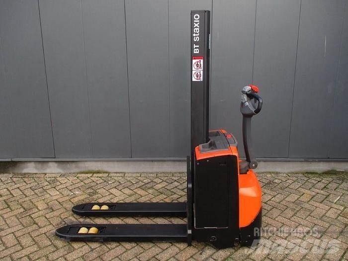 BT SWE 080L Ručni električni viličar