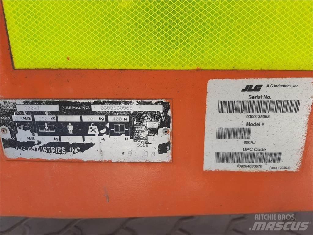 JLG 800AJ Zglobne podizne platforme