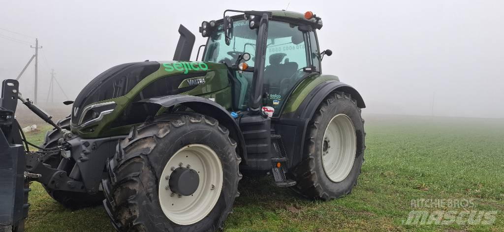 Valtra T235 active Traktori