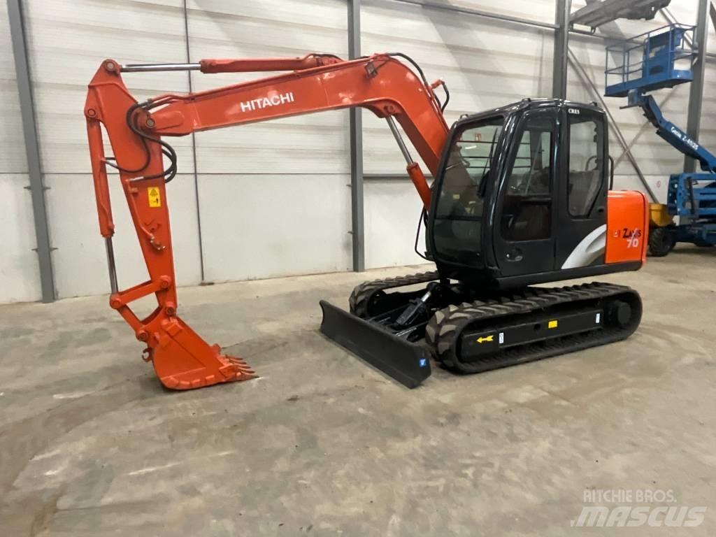 Hitachi ZX 70 Midi bageri 7t – 12t