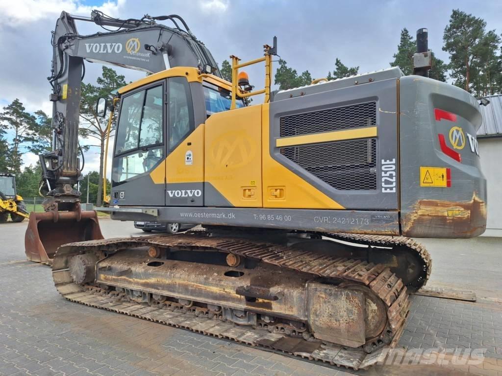 Volvo EC 250 EL Bageri gusjeničari