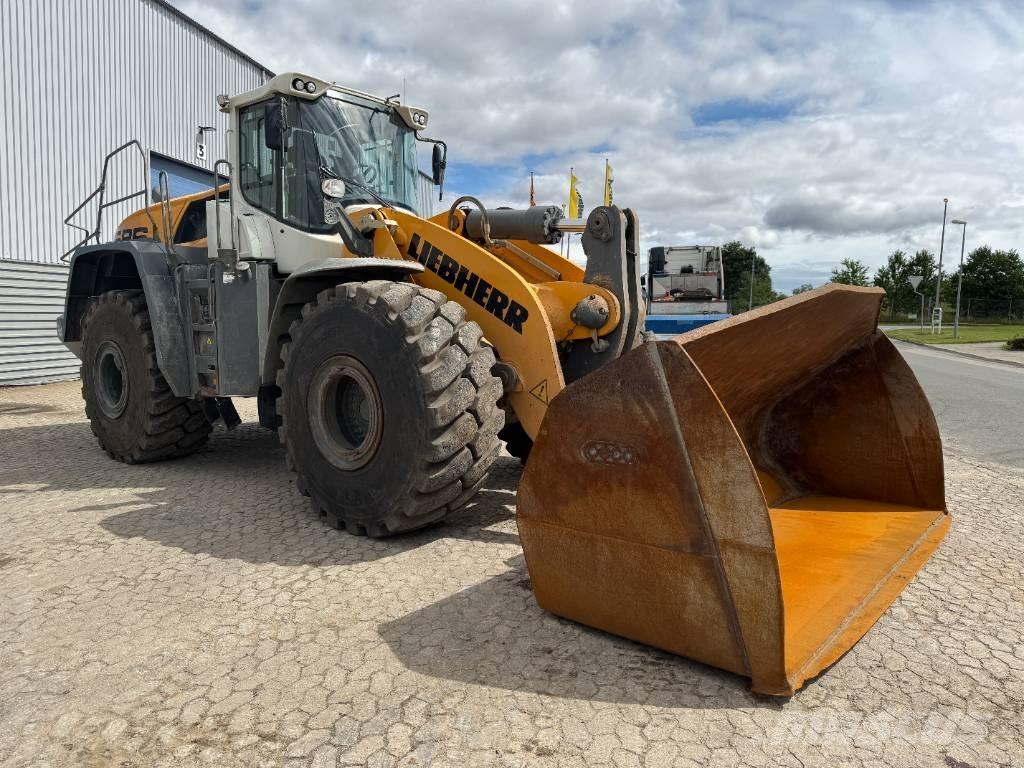 Liebherr L586 Utovarivači na kotačima