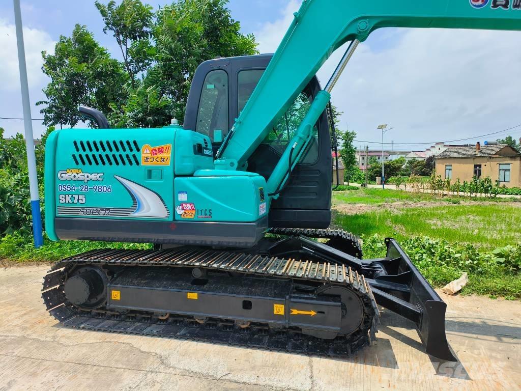 Kobelco SK 75 Bageri gusjeničari