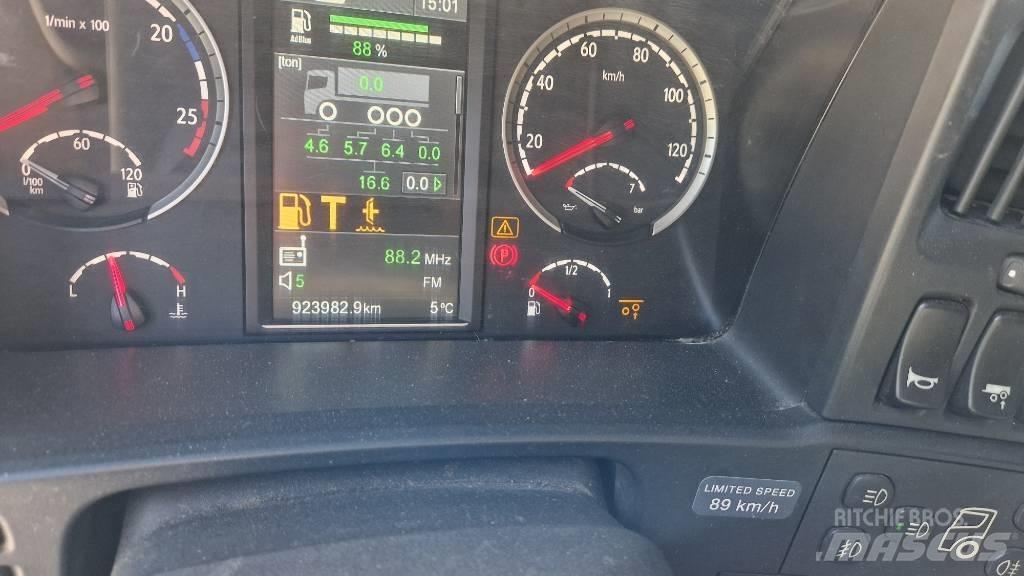 Scania R730 8x4*4 Kamioni za drva