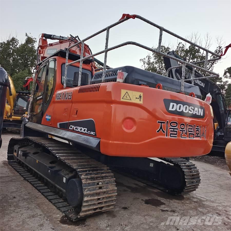Doosan DX 300LC-9C Bageri gusjeničari