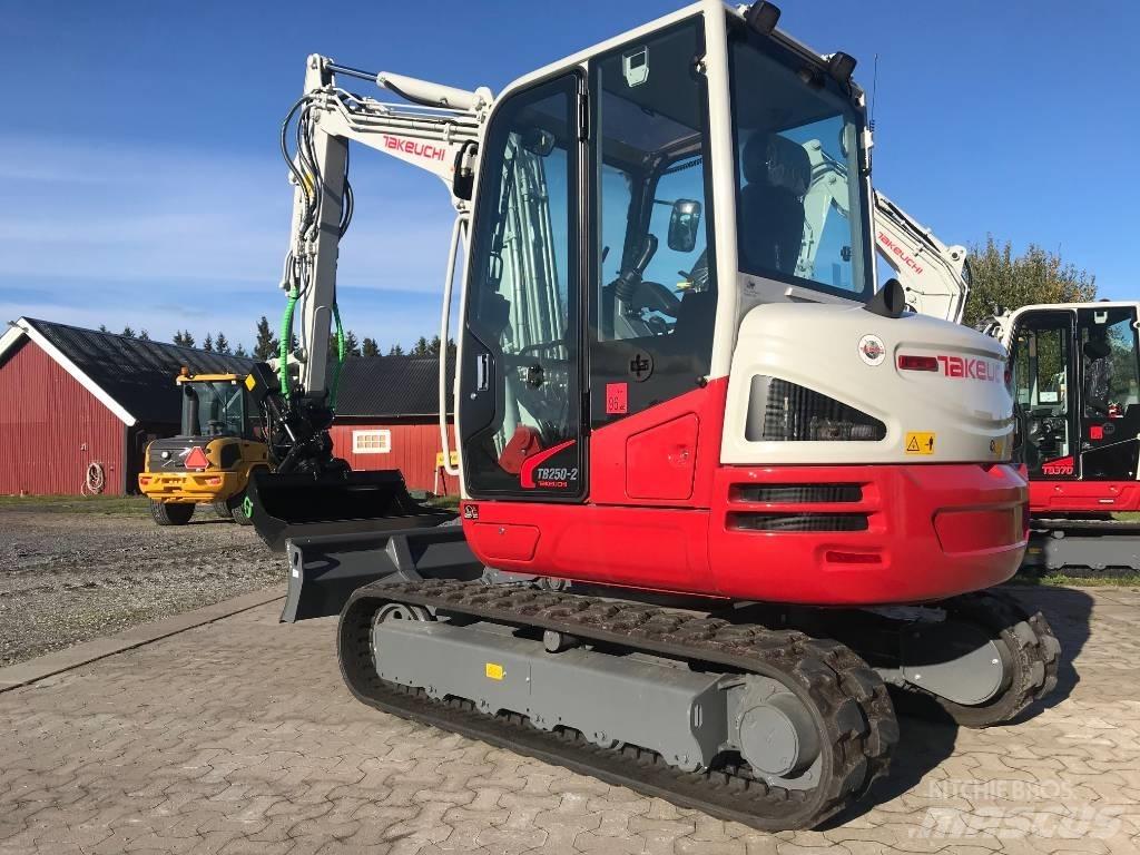 Takeuchi TB250-2 Mini bageri <7t
