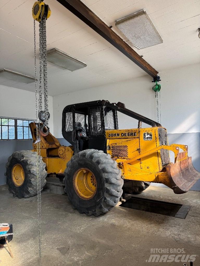 John Deere 540b 540b Šumski traktori