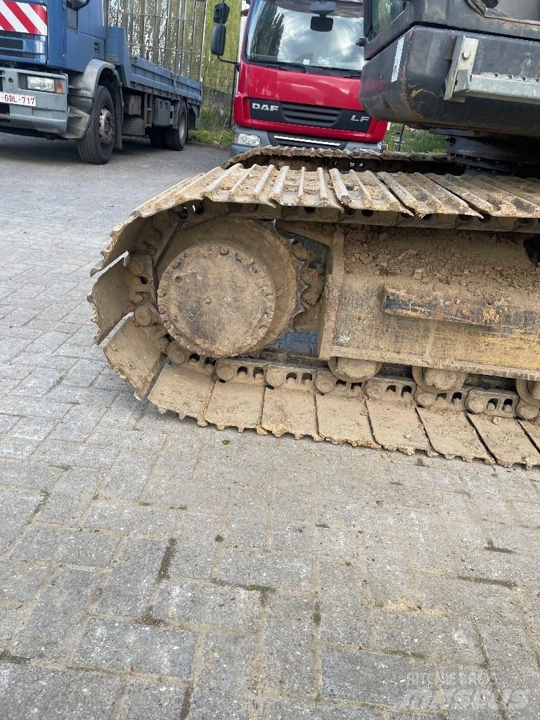 Hyundai 140-7a Bageri gusjeničari