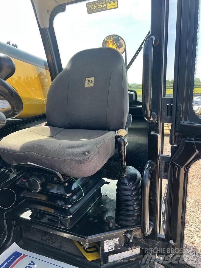 JCB 535-95 Teleskopski viličari