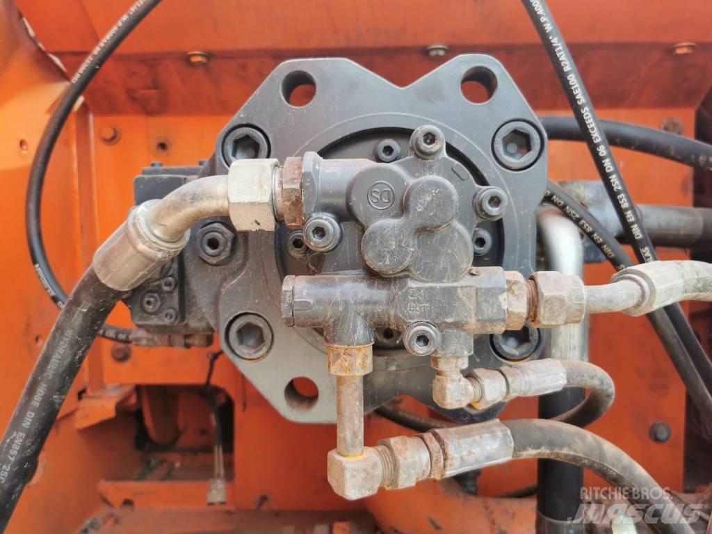 Doosan DX225LC Bageri gusjeničari