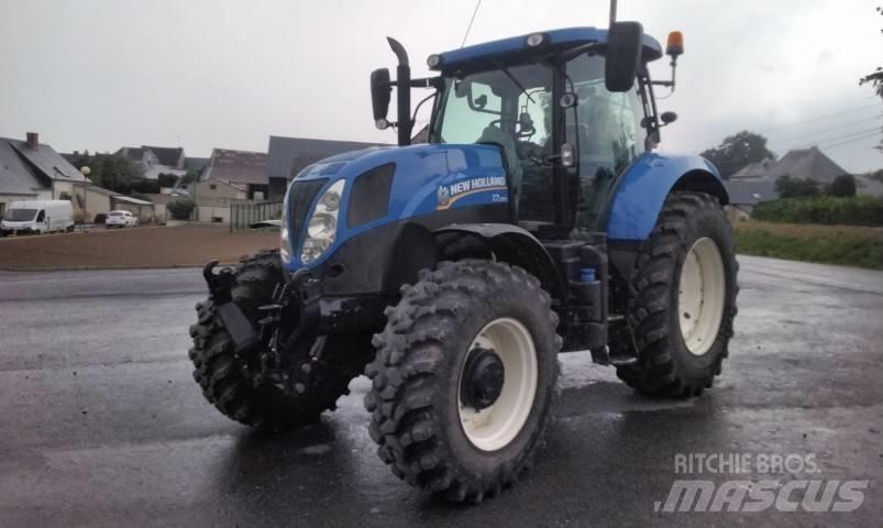 New Holland T 7.200 Traktori