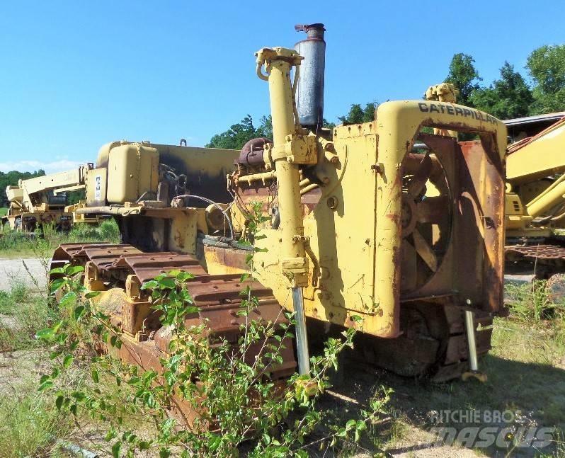 CAT D 8 K Buldožeri gusjeničari