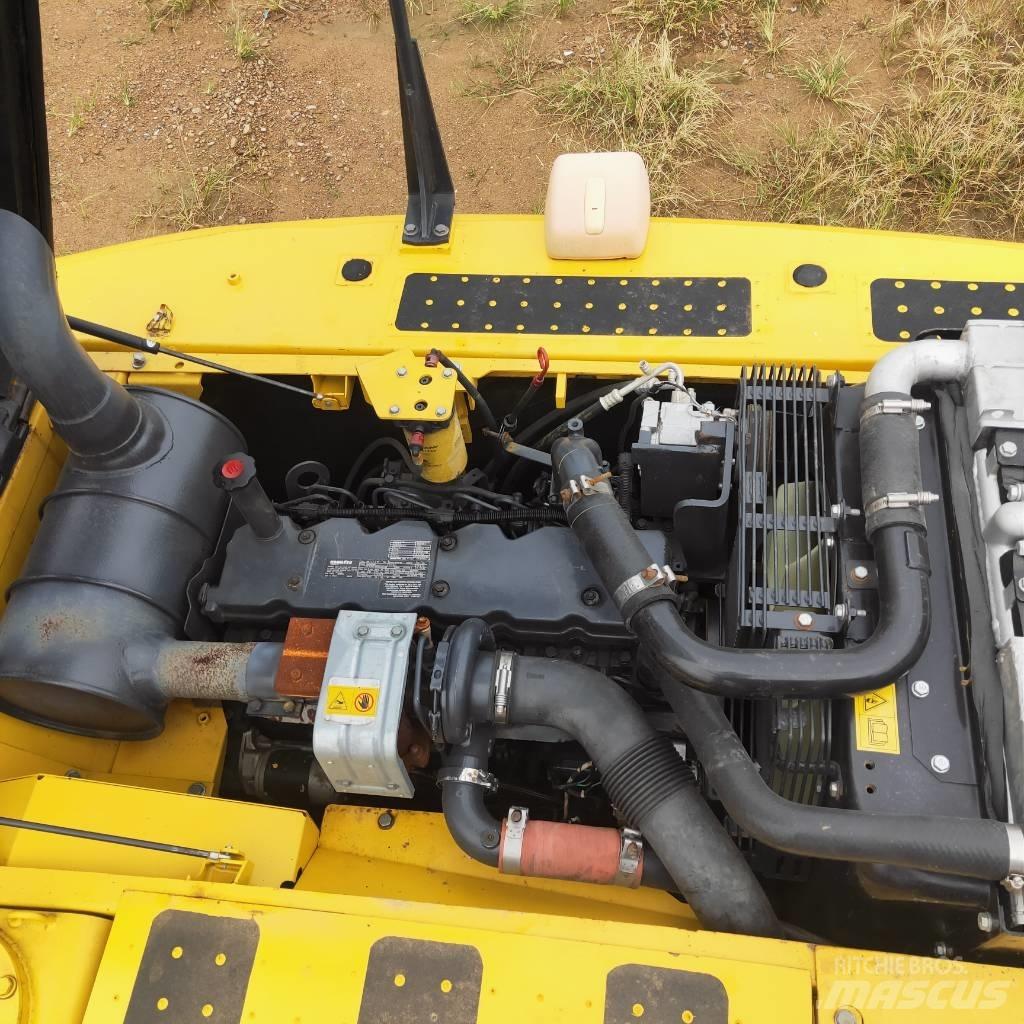 Komatsu PC200-8 Bageri gusjeničari