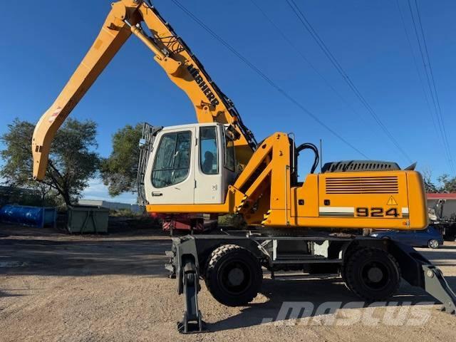 Liebherr A 924 C Bageri za manipuliranje materijalom / otpadom