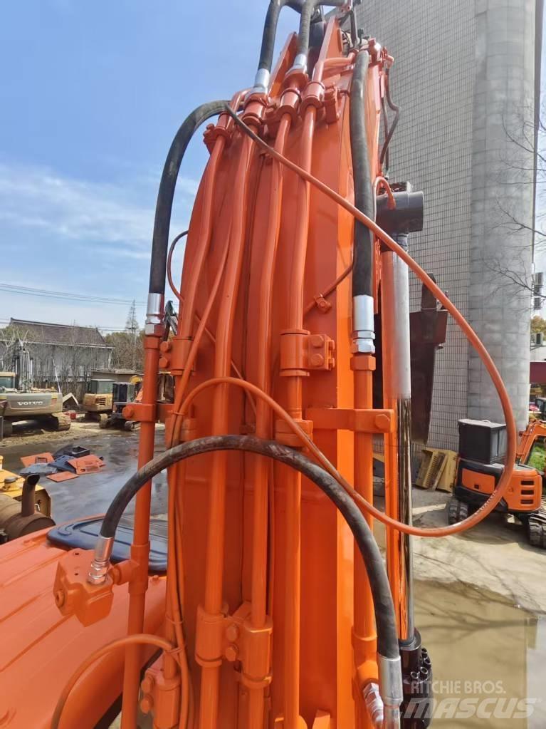 Doosan DX 225 LC Bageri gusjeničari