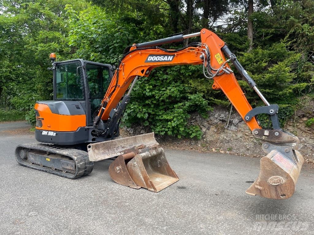 Doosan DX 50 Z Mini bageri <7t