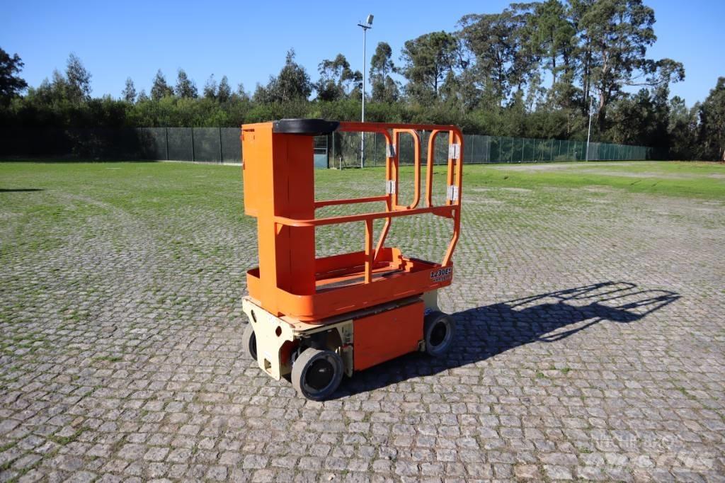 JLG 1230ES Vertikalne radne podizne platforme