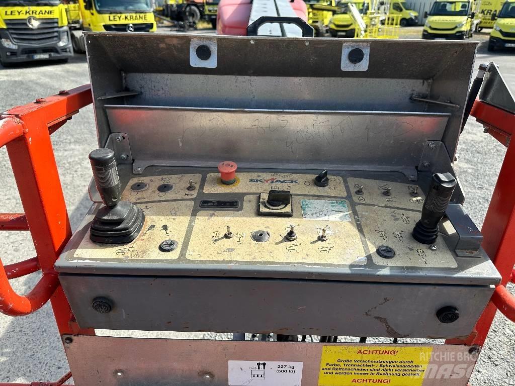 SkyJack SJ66T Zglobne podizne platforme