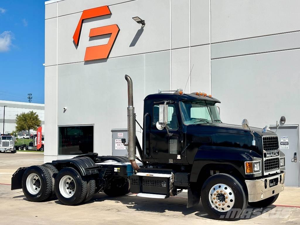 Mack Pinnacle Traktorske jedinice