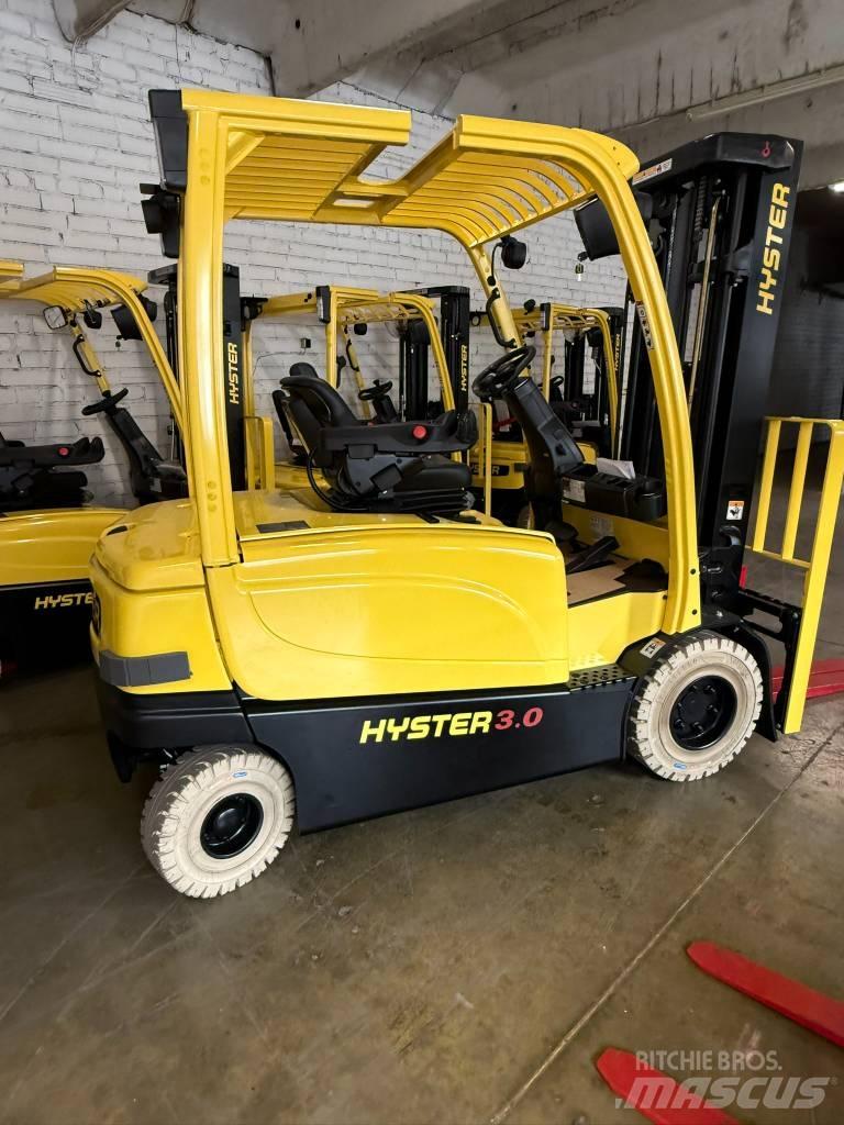 Hyster J3.0XN Električni viličari
