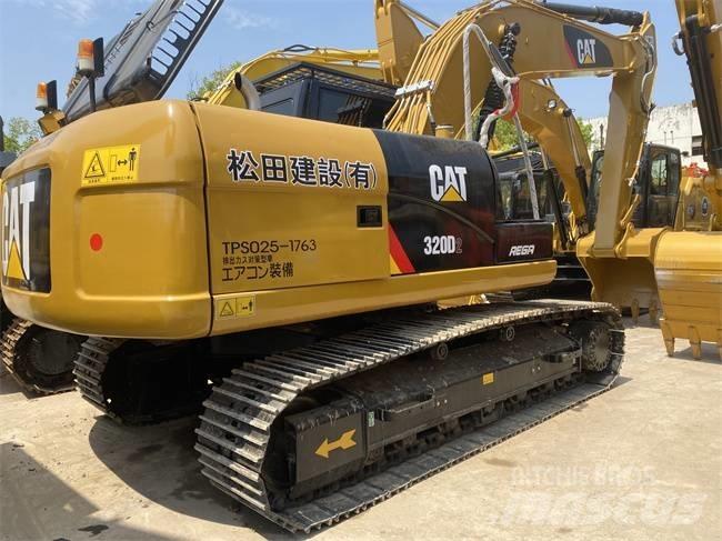 CAT 320 D2 Bageri gusjeničari