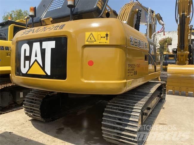 CAT 320 D2 Bageri gusjeničari
